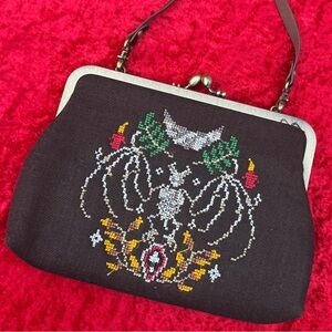 Skull Bat Vintage Style Kisslock Clutch - Halloween - NWOT
